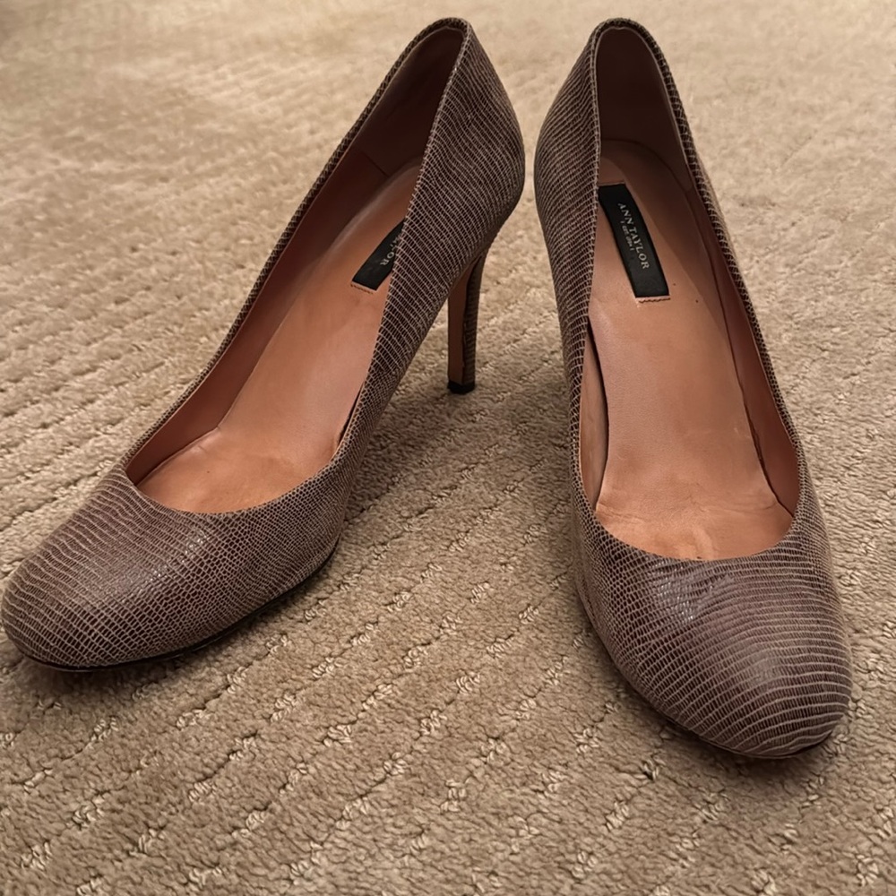 Ann Taylor snakeskin 3” heels
